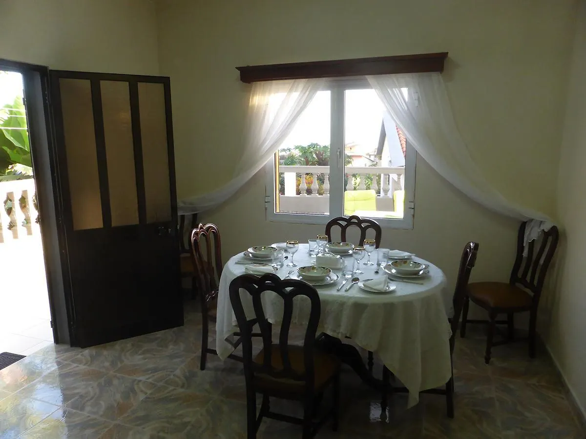 Ocean Paradise Beach Villa Paul Do Mar פורטוגל